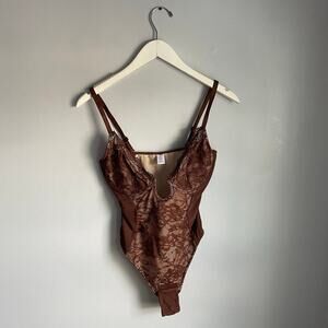 Brown Lace Coquette Bodysuit Neutral Minimalist Balletcore Valentine's Sz Small